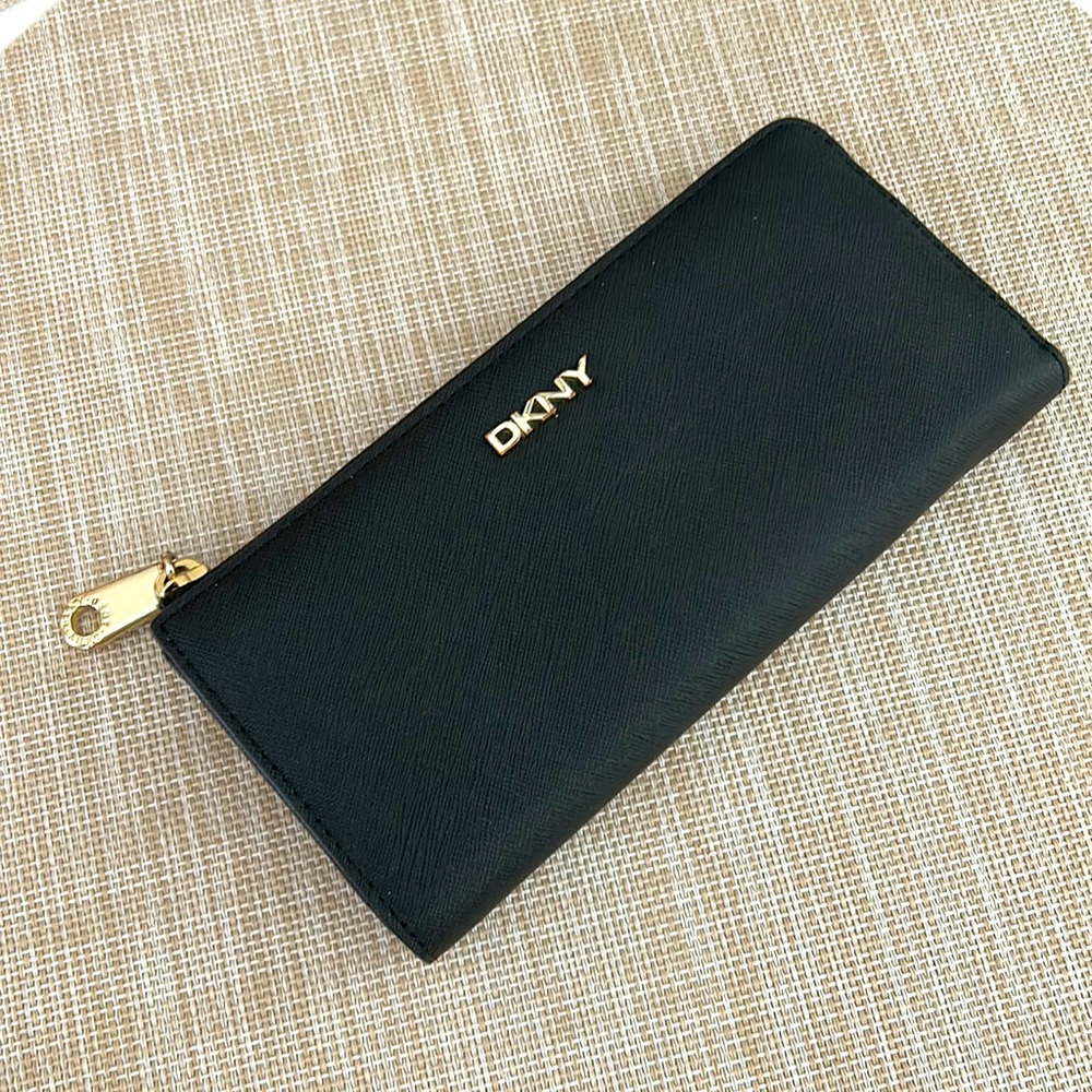 DKNY wallet for sale